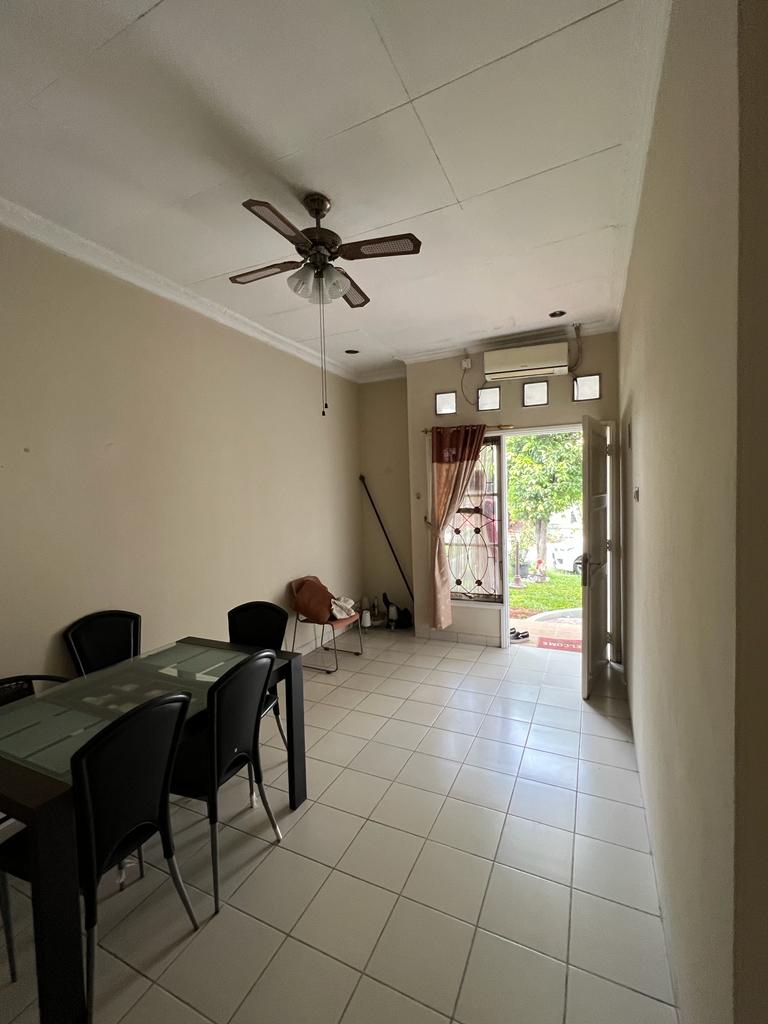 Rumah Disewakan di Cluster Meadow Green Lippo Cikarang